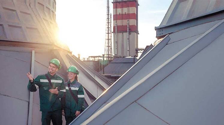    ПРЕСС-СЛУЖБА ГУБЕРНАТОРА ПЕРМСКОГО КРАЯ «Азот» выпускает 27 видов продукции, востребованных в производстве и сельском хозяйстве — аммиак, азотную кис лоту, аммиачную селитру, карбамид, нитрит-нитратные соли и др.