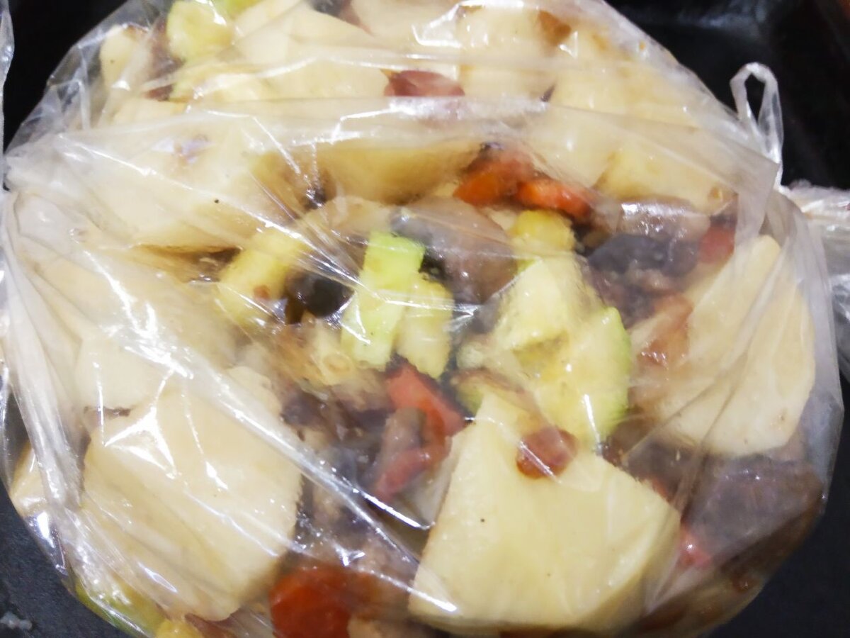 Говядина с картошкой в рукаве в духовке — рецепт с фото пошагово
