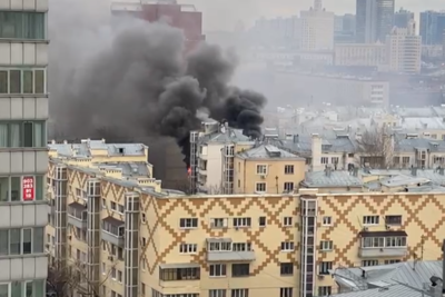    Пожар на Шмитовском проезде в Москве ©Скриншот / видео «360»
