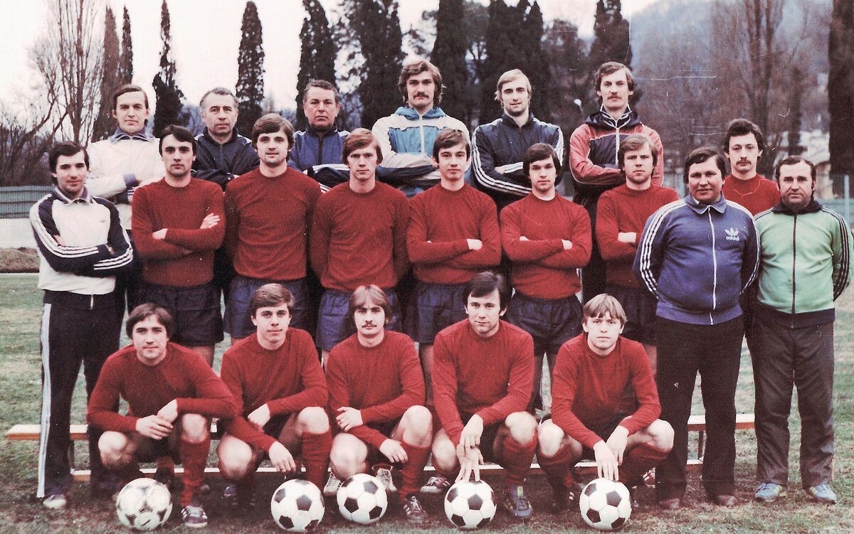 Состав московского Локомотива в 1982-м году. 