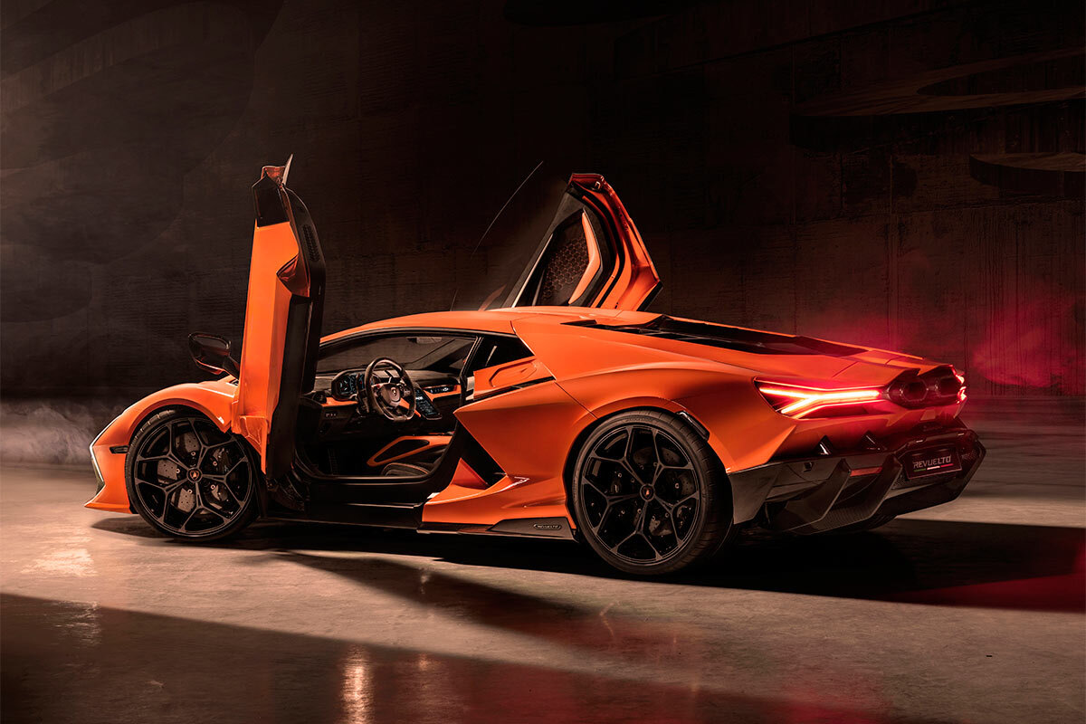 Lamborghini📷Lamborghini Revuelto