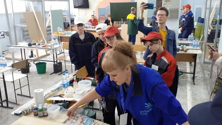     30 марта в Комсомольском-на-Амуре колледже технологий и сервиса открылся IV региональный инклюзивный конкурс профессионального мастерства, среди обучающихся профессиональных образовательных учреждений и обучающихся учреждений, реализующих адаптированные основные общеобразовательные программы.