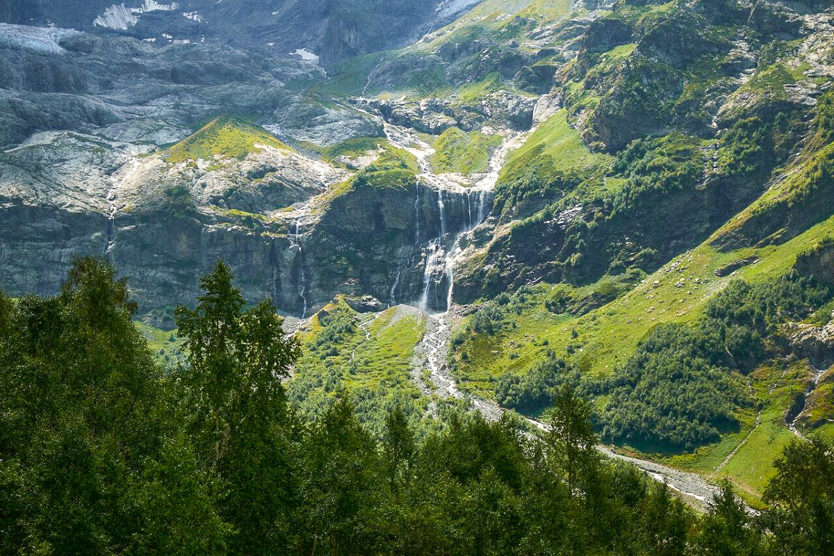 Водопад София Архыз