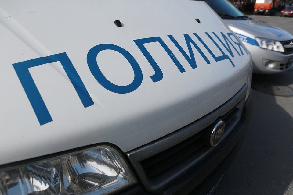     Американца подозревают в развращении девочки в автобусе в Петербурге. Олег ЗОЛОТО