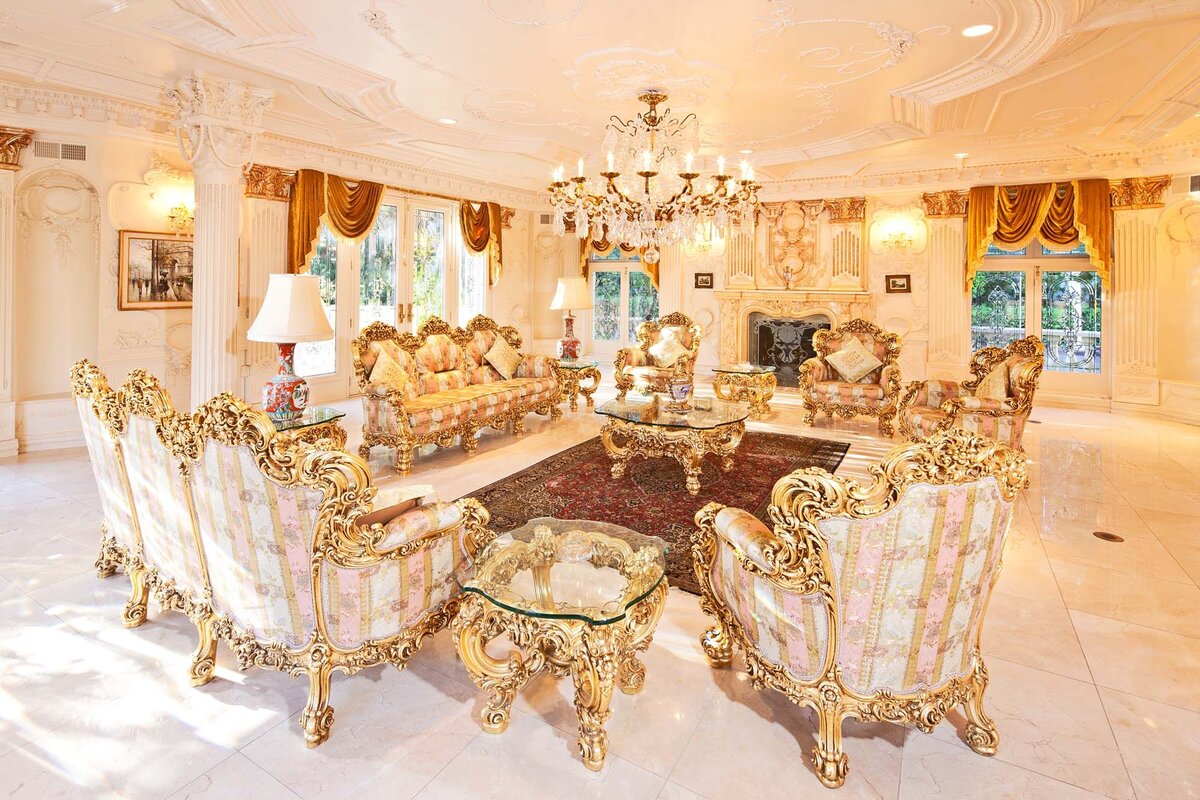 Как правильно роскошь. Элитный интерьер. Antonovich design luxury дом. Богатая жизнь. Антонович дизайн королевская гостиная.