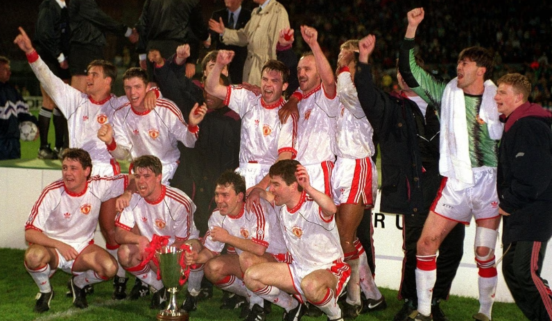 Футболисты Манчестер Юнайтед триумфально вернулись в европейский футбол