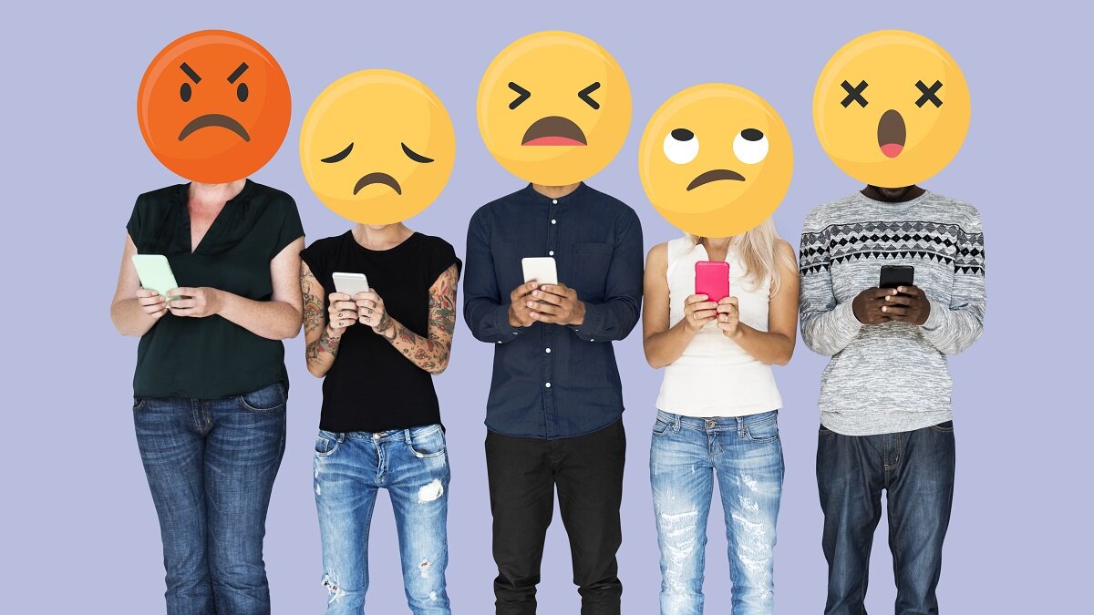    Как смайлики негативно повлияли на общество