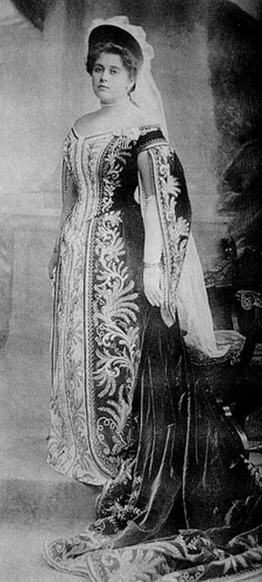 Анна Танеева на костюмированном придворном балу в Эрмитаже, 22 января 1903 года