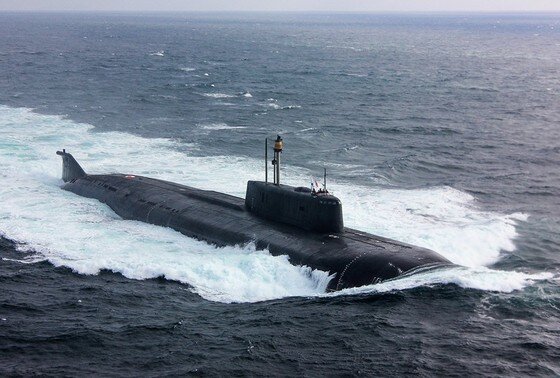   Атомная подводная лодка