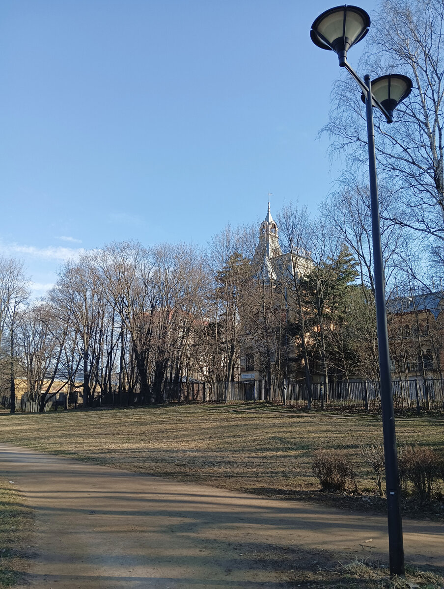 Фото автора, как и все ниже. Сквер и усадьба "Дача Чернова".