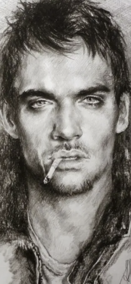 Единственное , что он любил больше всего на свете ...это роскошь ...