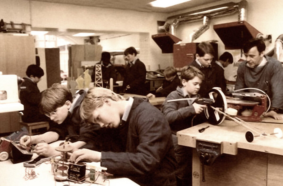 Работа в Советском кружке робототехники 