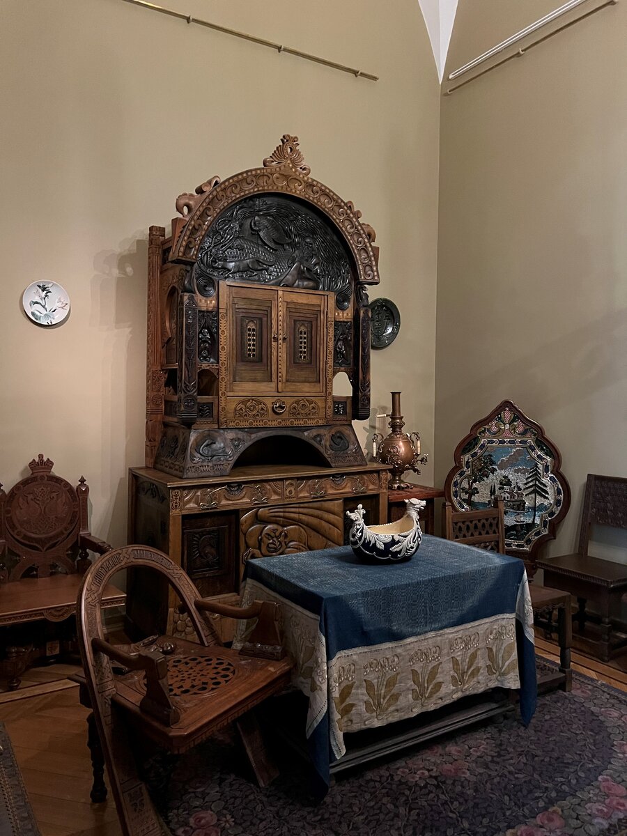 Куда же без национального романтизма!