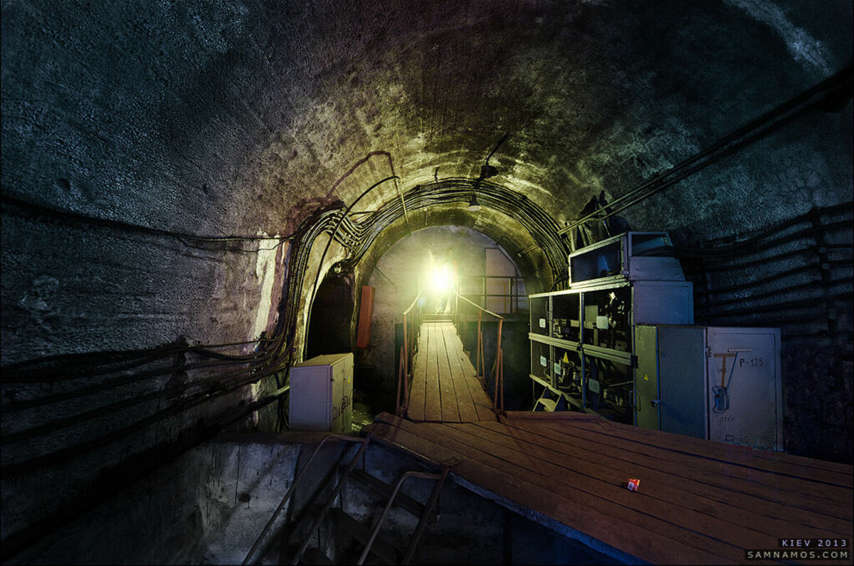 Вот так примерно выглядит бункер Зеленского...