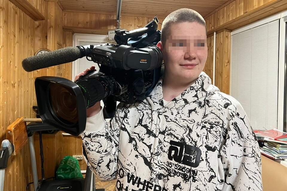     Желал ли кто-то мальчику зла? А может, ЧП стало следствием заводского брака или плохого качества устройства? Ответа на эти вопросы нет  Личный архив