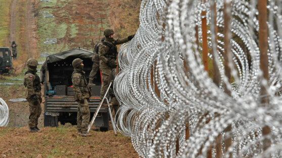    Польша усилила укрепления на границе с РФ противотанковыми ежами Сергей Бунеев
