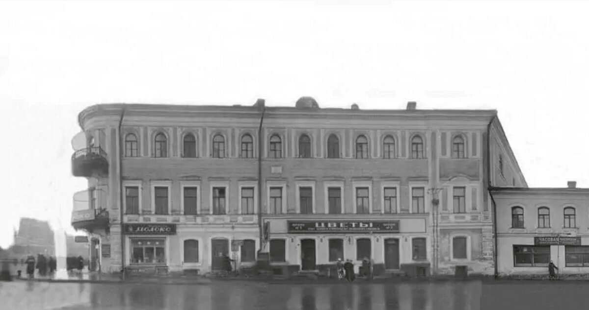 Дом, в котором в 1814 году родился М.Ю. Лермонтов.