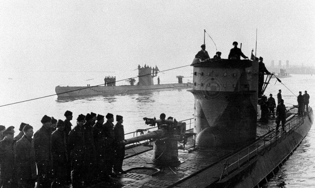 Возвращение субмарины в Лорьян