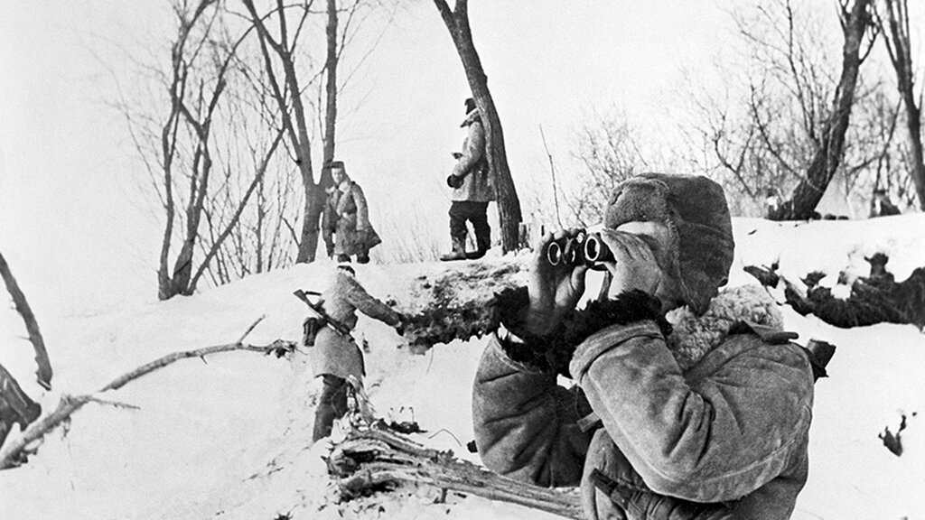 Советско китайский. Пограничный конфликт на острове Даманский 1969. Остров Даманский 1969. Советско-китайский пограничный конфликт на острове Даманском. Советско-китайский пограничный конфликт на острове Даманский (1969).