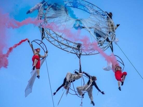     фото из архива молодежного театра