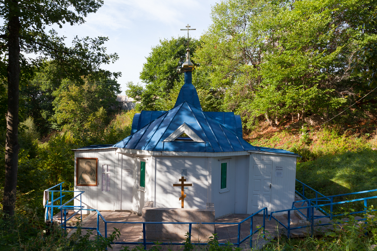 Оранский Богородицкий монастырь. Оранский монастырь купель Нижегородской. Оранки Нижегородская область монастырь.