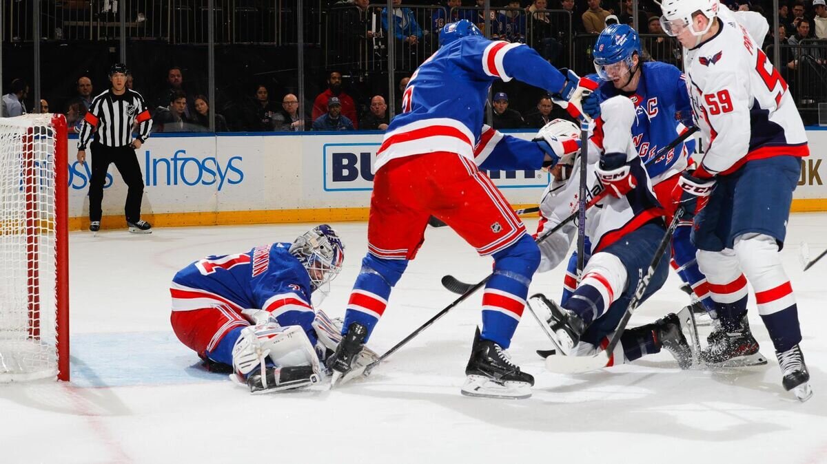    Эпизод матча "Нью-Йорк Рейнджерс" - "Вашингтон Кэпиталз"© Фото : nhl.com/rangers