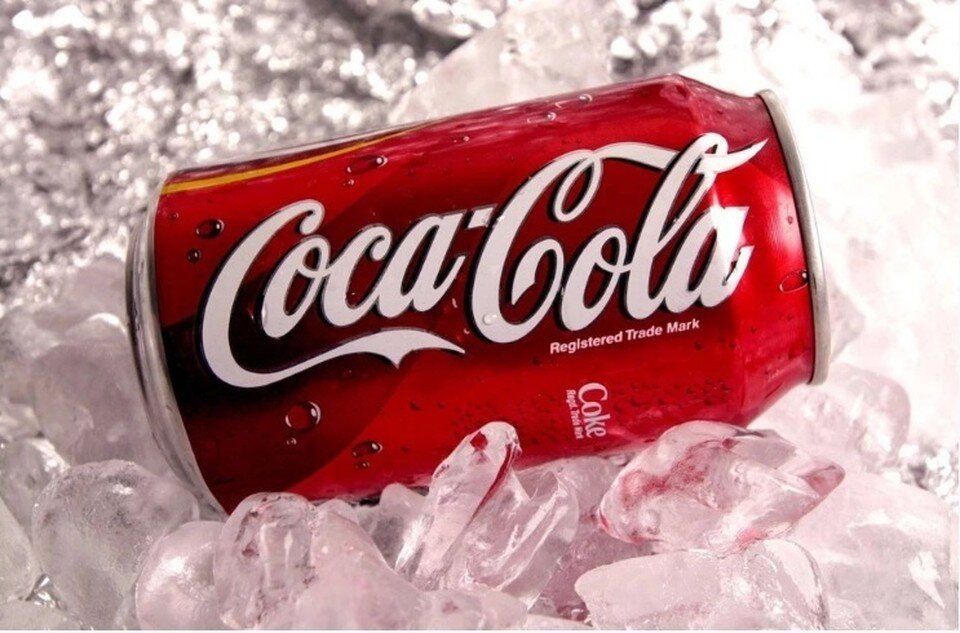     Coca-Cola остается в тройке лидеров продаж газировки в России  GLOBAL LOOK PRESS