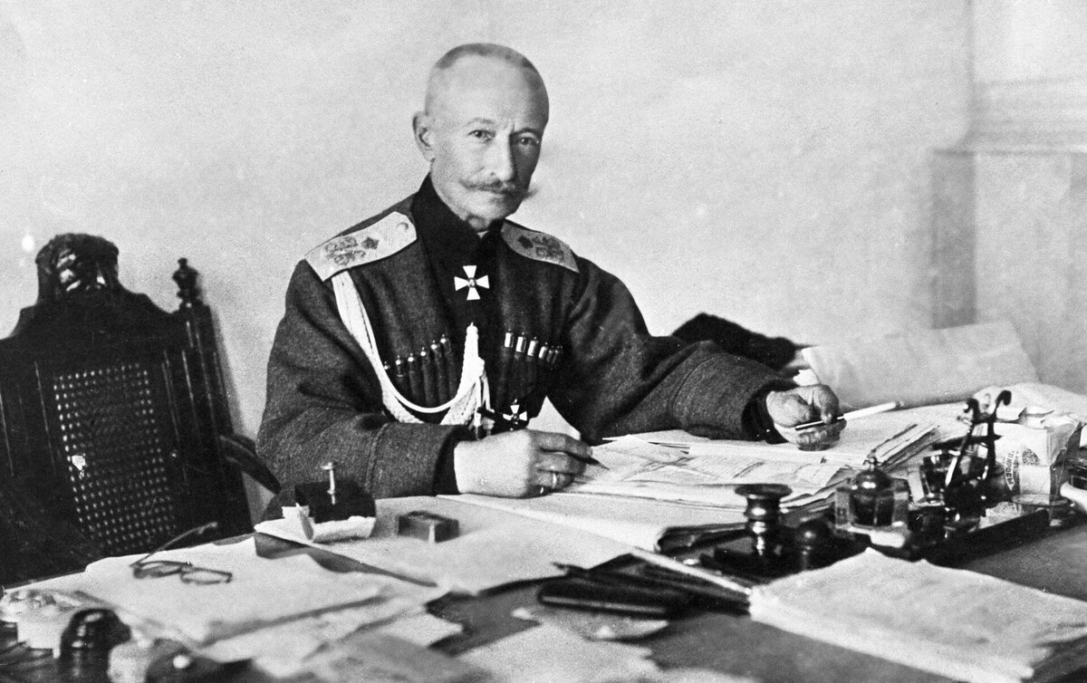 Алексей Алексеевич Брусилов. Источник https://cdnn1.img.sputnik-georgia.com/img/23714/26/237142668_0:0:2748:1727_1920x0_80_0_0_be77bdab86e3ee9c1153066ff17cf2c3.jpg