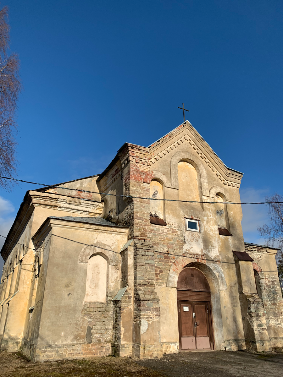 Церковь Андрея Первозванного в деревне Большое Куземкино 
