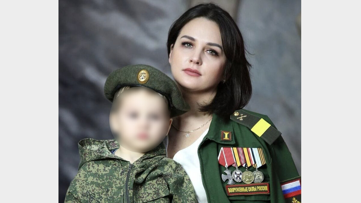 Группа жен военнослужащих
