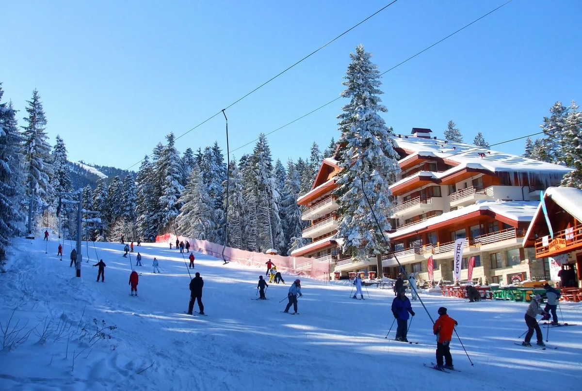 Зимний отдых в Болгарии. Источник: https://traveltimes.ru/горнолыжный-отдых-в-болгарии/