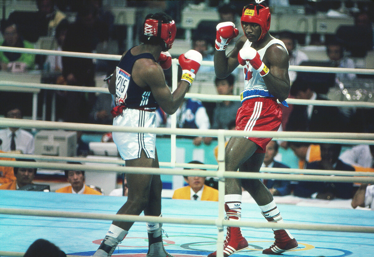 Риддик Боу против Леннокса Льюиса в 1988-ом году на Олимпийских играх в Сеуле