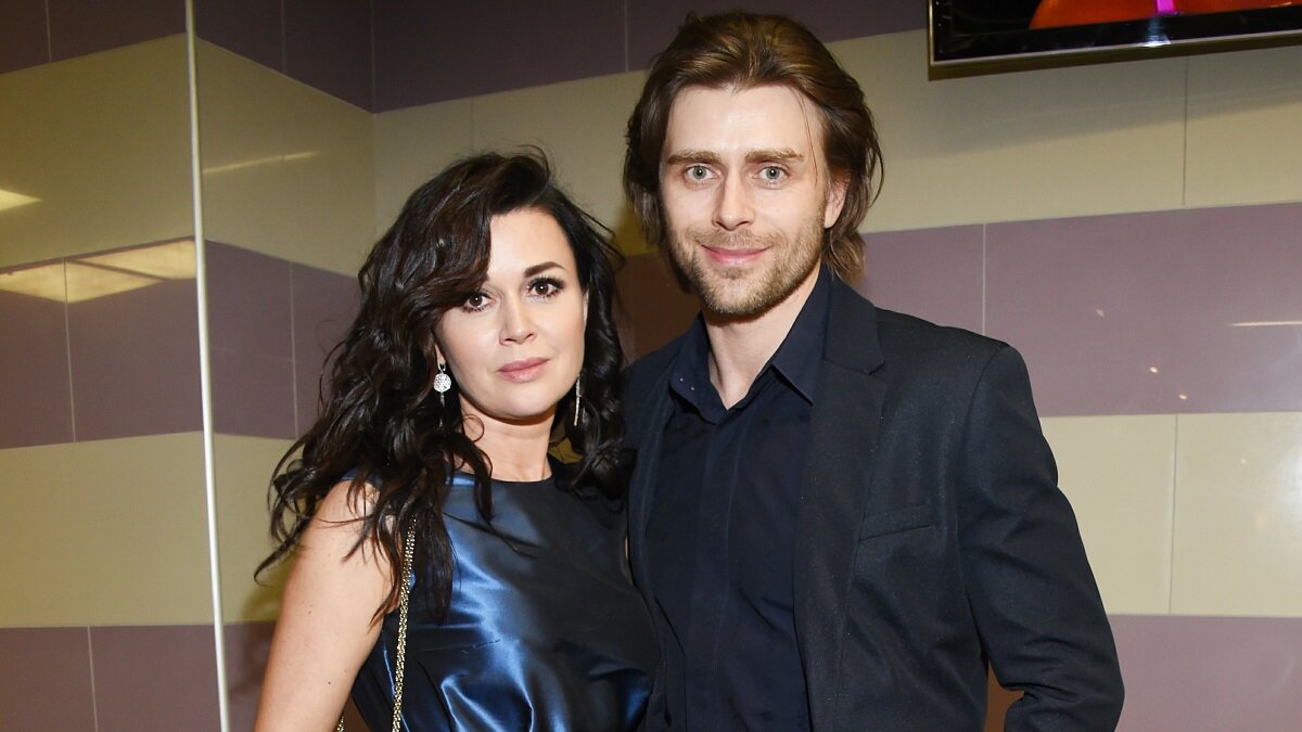    Петр Чернышев и Анастасия Заворотнюк