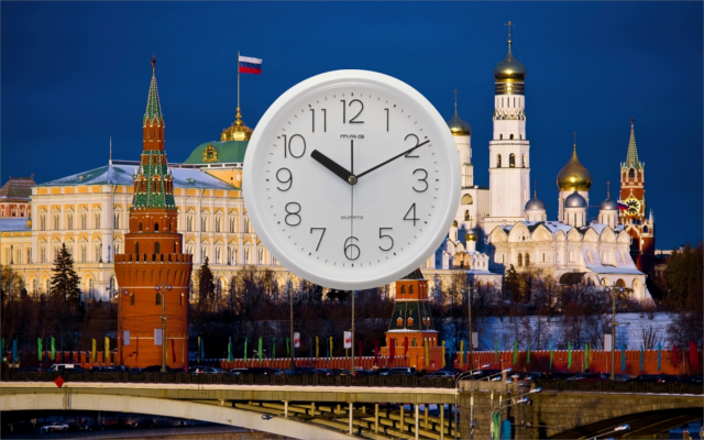 Самое время москва. Время в Москве. Москва часовая. Часы точные Москва. 12 Часов по Москве.
