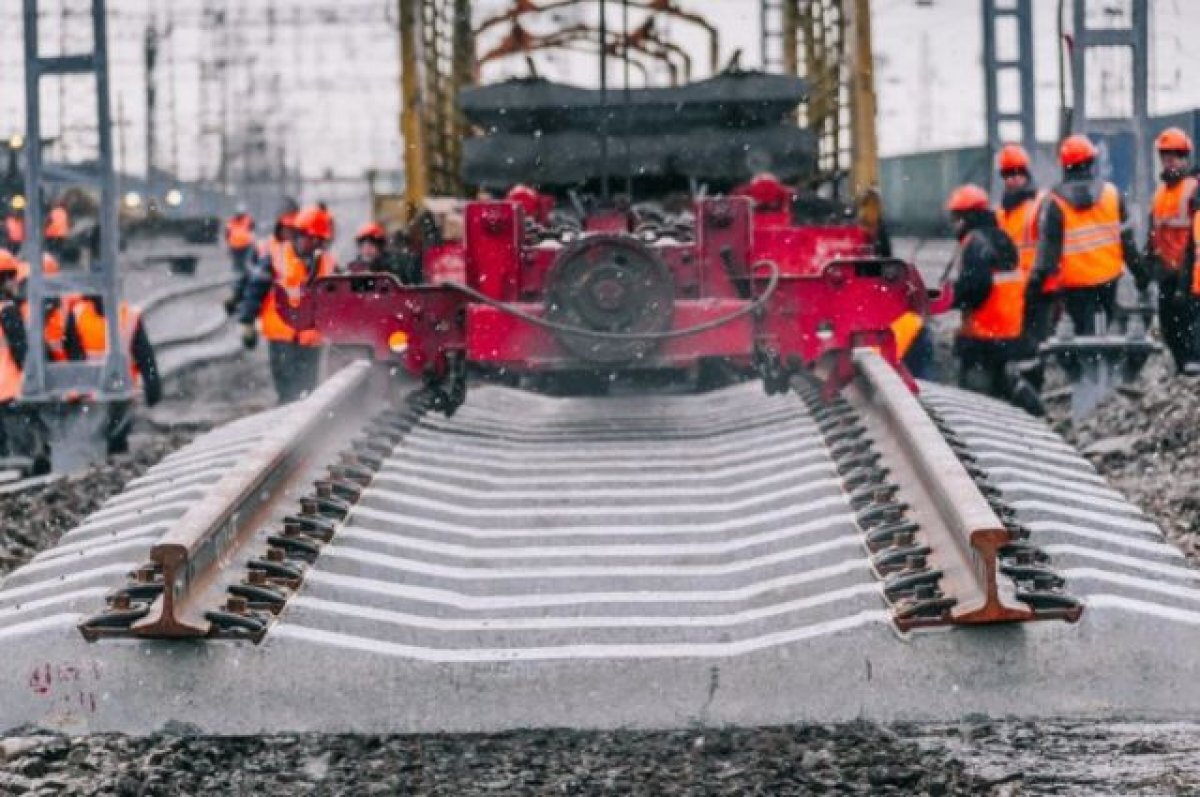   Более 400 км пути обновит Свердловская железная дорога в 2023 году