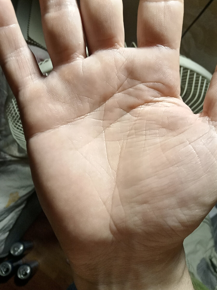 Линии на руках. Знаки денег на ладони