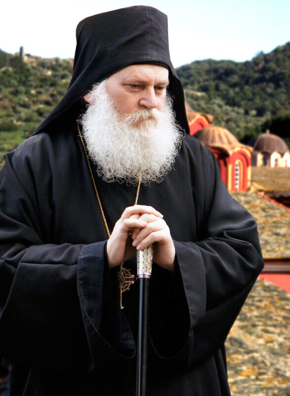 Игуменов журналист. Игумен ватопедского монастыря архимандрит ефрем. Геронда григорий дохиар афон. Старец григорий дохиар. Монахи афонского монастыря кутлумуш.