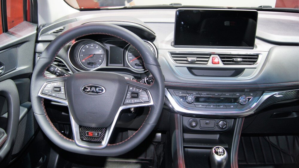 Jac s3 2024. Джак s3 Pro. JAC s3 2022 Pro. JAC s3 интерьер. JAC s3 Pro 2024.