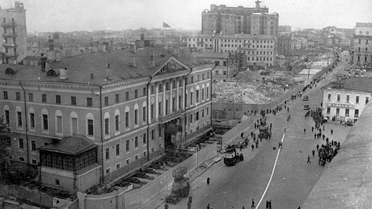 Удивительное: как в Москве дом переехал! И кому это было нужно. | Города &  Люди | Дзен