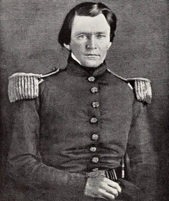 Лейтенант Грант.