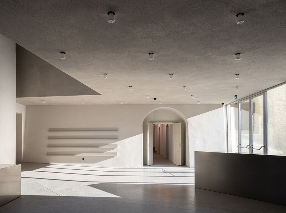 Библиотека в г. Бриксен, автор проекта - архитектурное бюро Carlana Mezzalira Pentimalli (фото из материалов журнала ИНТЕРЬЕР+ДИЗАЙН)