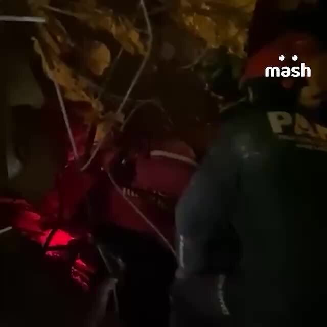 Из-под завалов в Турции спасли ребенка спустя 260 часов после ...