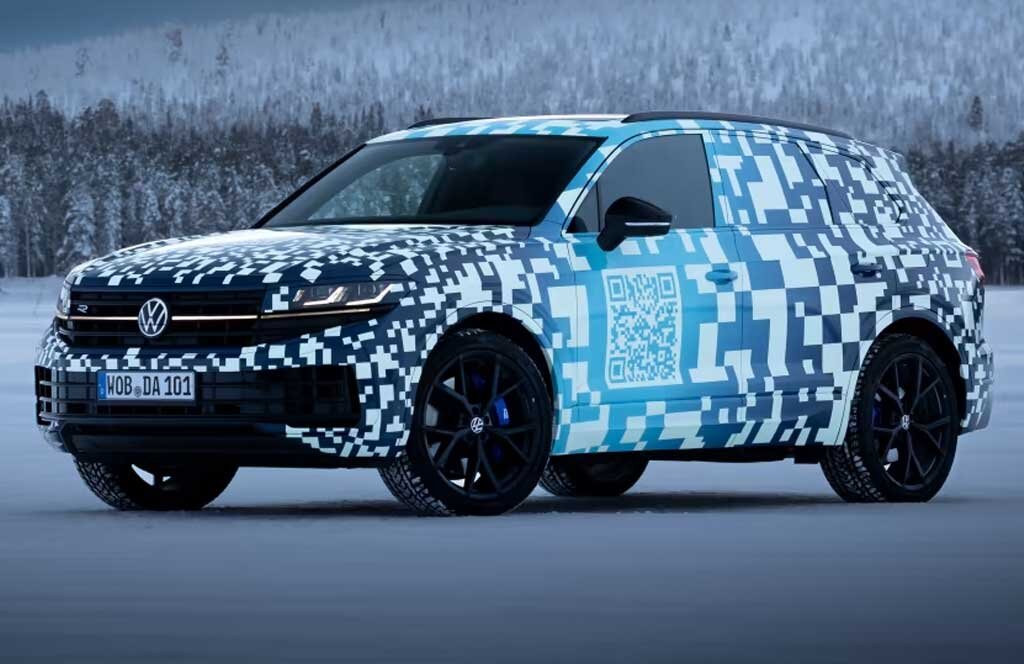 Официальное изображение обновленного Volkswagen Touareg