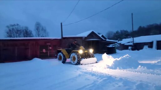 Шпионские фото и видео нового гибрида от Lamborghini