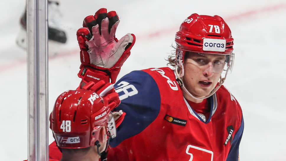 Фото: Ярослав и Юлия Нееловы / ХК «Локомотив»📷Максим Шалунов