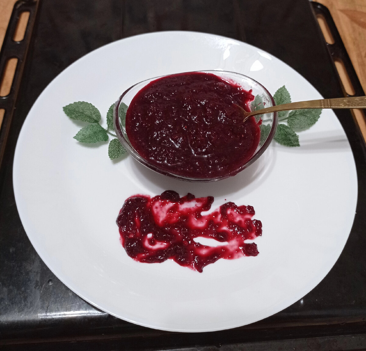 вишнёвый чатни. вишневый соус. вишнёвый соус к мясу. вишневый соус к мясу рецепт. вишнёвый соус к мясу.