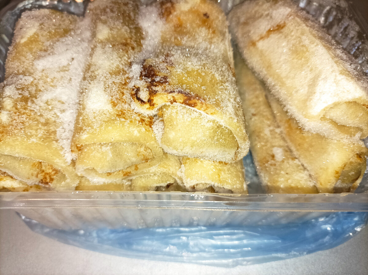 Блины с повидлом