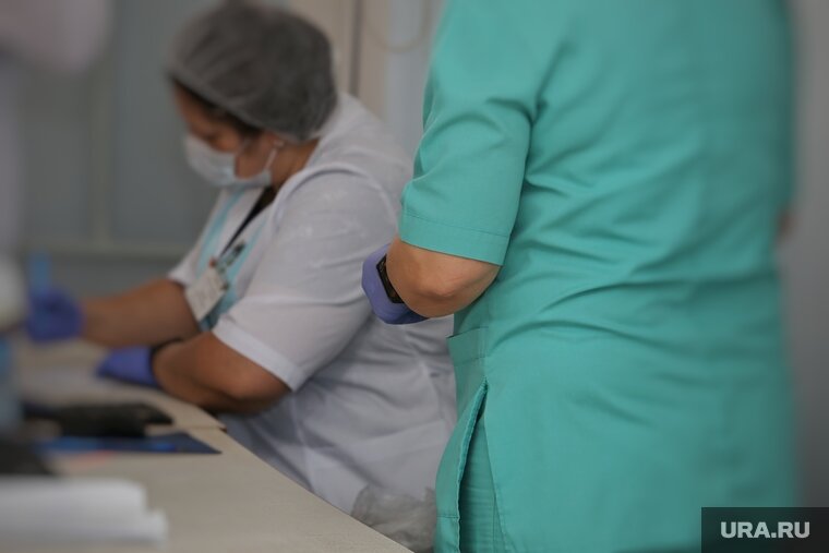    Работодатель предлагает специалистам зарплату до 199 тысяч рублей