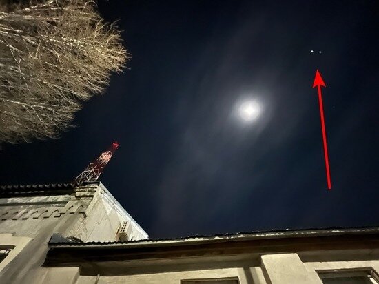     Сближение Юпитера и Венеры над Саратовом. Фото: saratov.mk.ru "МК в Саратове"