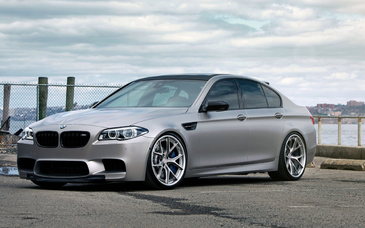 Bmw m5 10. БМВ м5 ф10. БМВ m5 f10. BMW м5 f10. BMW m5 f10 2016.